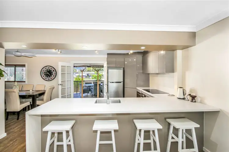 36 Nauru Crescent, Lethbridge Park NSW 2770