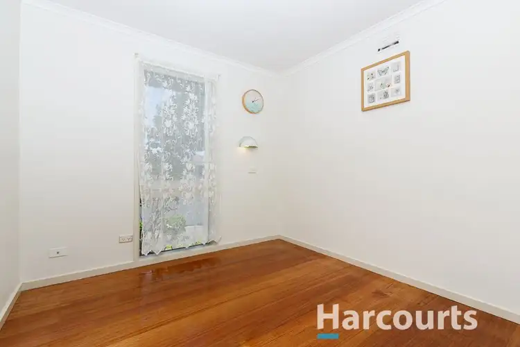Sixth view of Homely house listing, 10 Ryecroft Court, Noble Park North VIC 3174