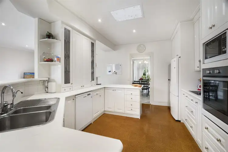Second view of Homely house listing, 6 Franklin Court, Alfredton VIC 3350