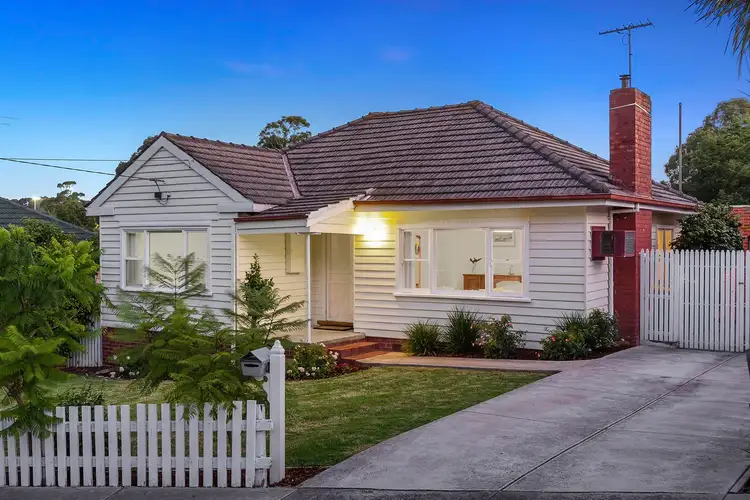 10 Benbrook Avenue, Mont Albert North VIC 3129