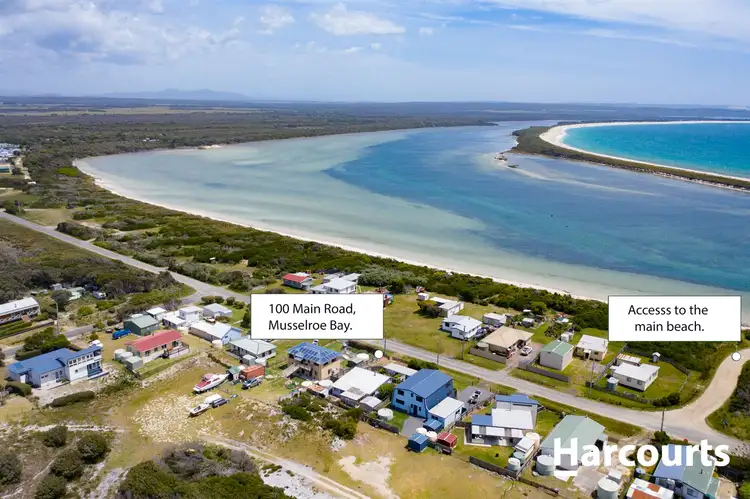 100 Main Road, Musselroe Bay TAS 7264