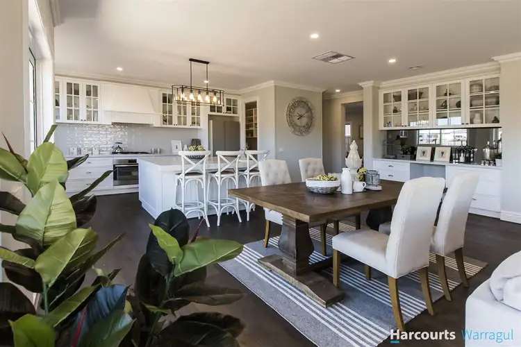 Sixth view of Homely house listing, 26 Highvale Rise, Warragul VIC 3820