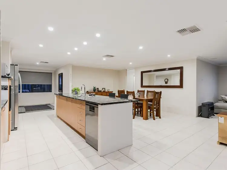 Seventh view of Homely house listing, 2 Sarah Ann Crescent, Warnbro WA 6169