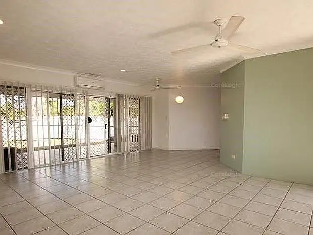 Fifth view of Homely house listing, 2/67-69 Bamford Lane, Kirwan QLD 4817