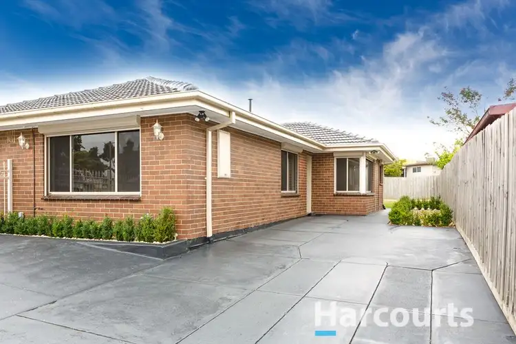2/29 Carlton Road,, Dandenong North VIC 3175