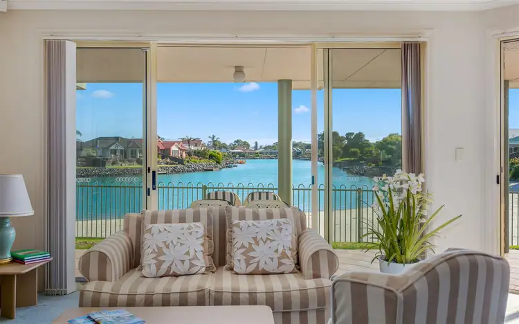 6 Islander Drive, Encounter Bay SA 5211