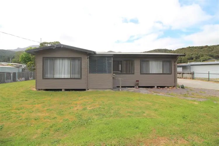 10 Elliott Street, Queenstown TAS 7467