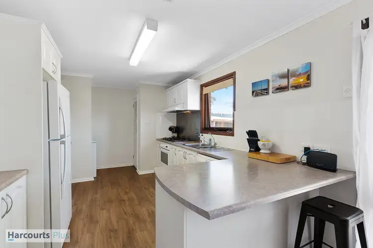 Fifth view of Homely house listing, 35 Manunda Way, Hallett Cove SA 5158