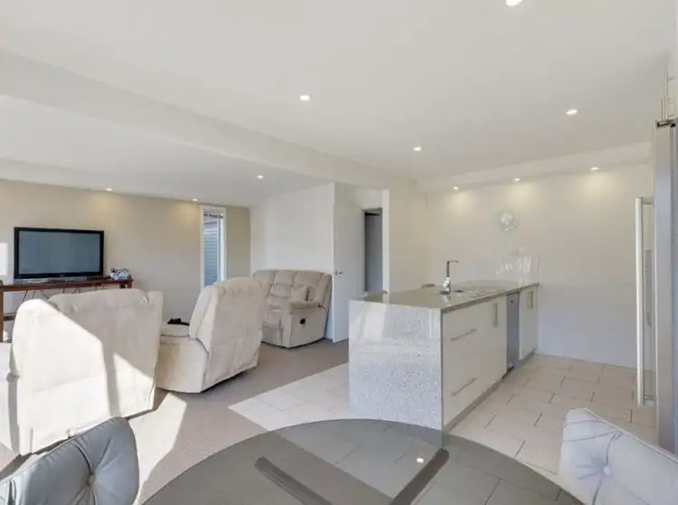 Fourth view of Homely house listing, 8/10 Denison Street, Kingston TAS 7050