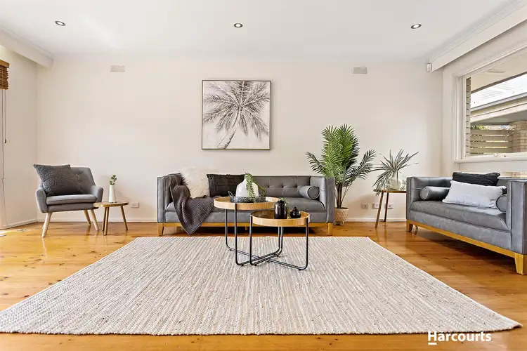 Second view of Homely house listing, 7 St Andrews Crescent, Bulleen VIC 3105