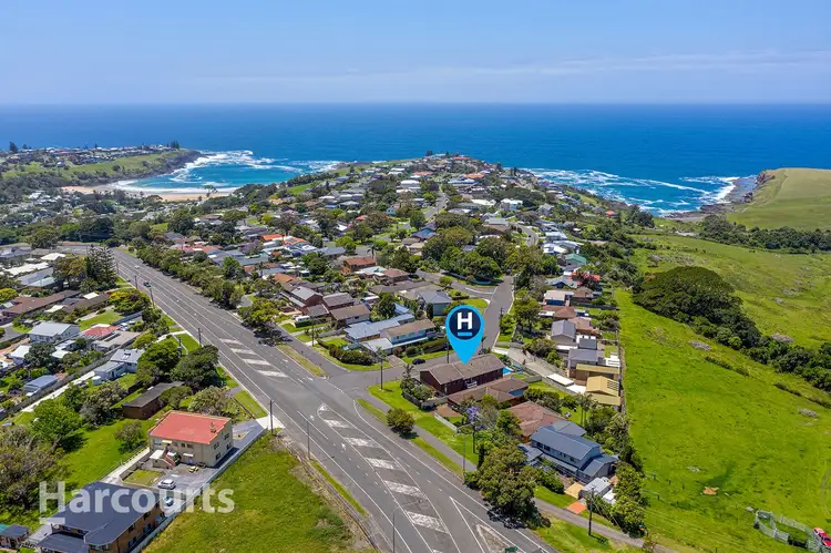 Second view of Homely house listing, 8 South Kiama Drive, Kiama Heights NSW 2533
