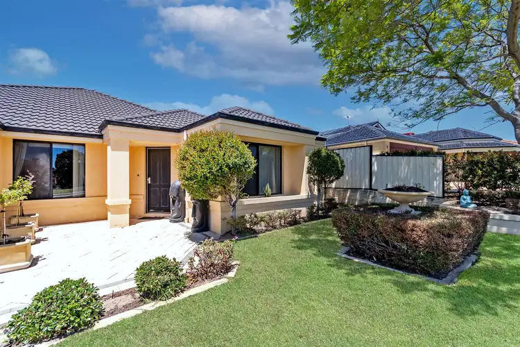 86 Selkirk Drive, Kinross WA 6028