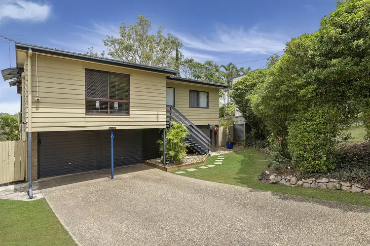 19 Tecoma Street