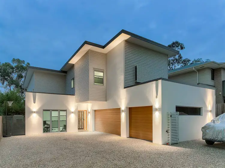 90 Oak Place, Mackenzie QLD 4156