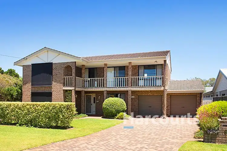 9 Maryllia Road, Broadwater WA 6280
