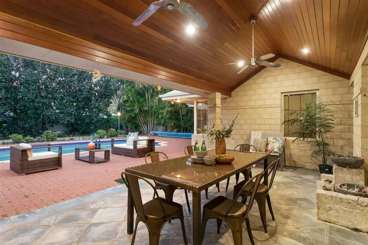 9 Lilian Avenue, Applecross WA 6153