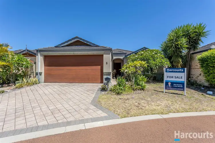 5 St Helens Grove, Landsdale WA 6065