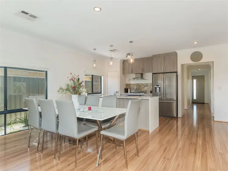 Fifth view of Homely house listing, 20 Hobson Loop, Piara Waters WA 6112