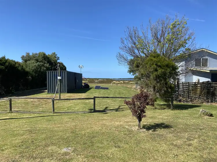 85 Mcloughlins Road, Mcloughlins Beach VIC 3874