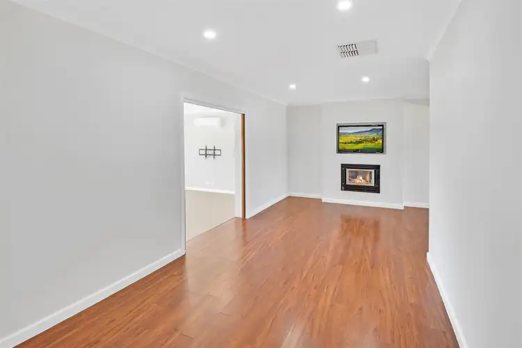 Second view of Homely house listing, 9 Banool Street, Horsham VIC 3400
