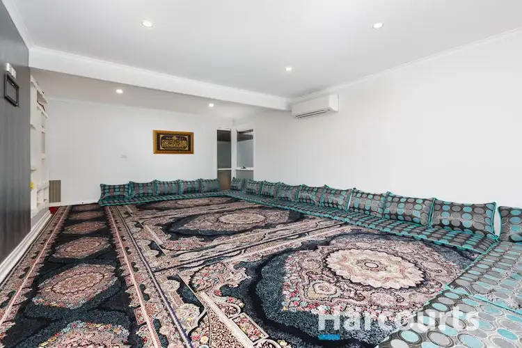 Main view of Homely house listing, 5 Katherine Court, Hampton Park VIC 3976