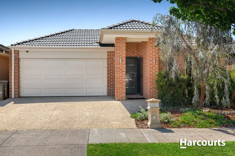 6 Westwood Grove, Pakenham VIC 3810