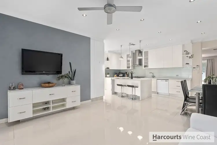 Second view of Homely house listing, 7 Candover Crescent, Huntfield Heights SA 5163