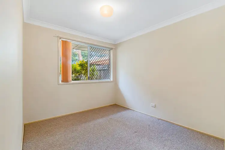 Fifth view of Homely semi-detached listing, 1/7 Corunna Crescent, Ashmore QLD 4214