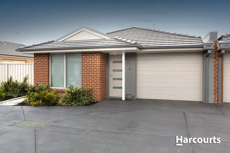 12 Woodlet Place, Pakenham VIC 3810