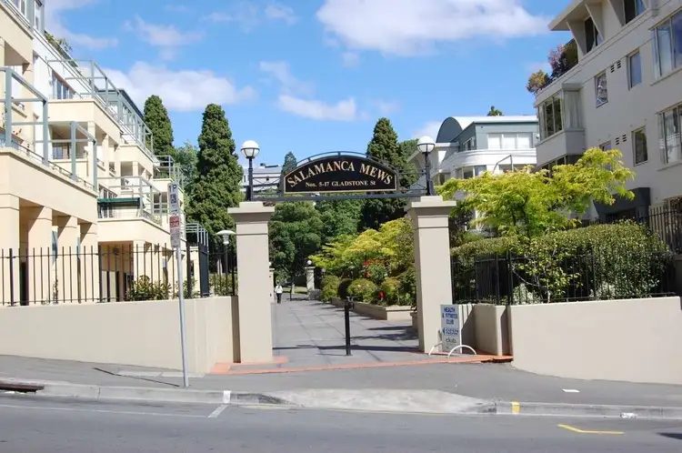 9/11 Gladstone Street, Battery Point TAS 7004
