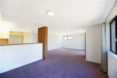 Sixth view of Homely unit listing, 2/44 Oceanic Drive, Mermaid Waters QLD 4218