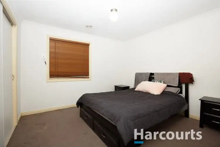 Fifth view of Homely unit listing, 4/19 Pittosporum Grove, Doveton VIC 3177