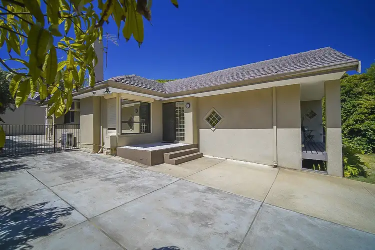 72 Ferdinand Crescent, Coolbellup WA 6163