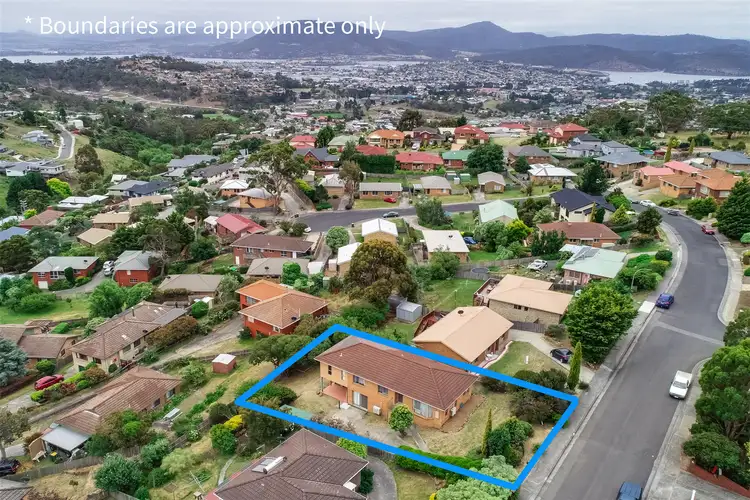 11 Cuthbertson Place, Lenah Valley TAS 7008