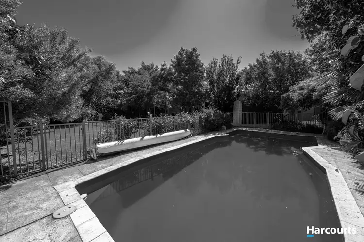 9 Arramall Trail, Lakelands WA 6180