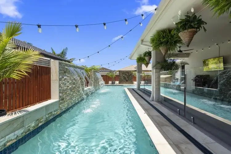 8 Barnowl Esplanade, Narangba QLD 4504