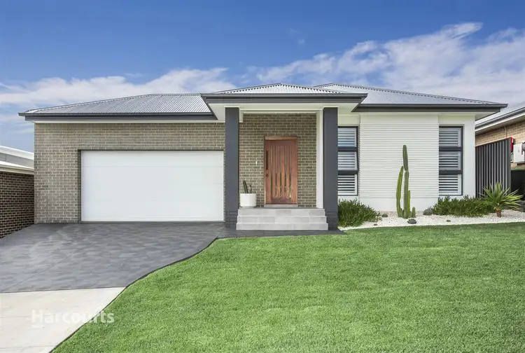 6 Dairyman Place, Calderwood NSW 2527
