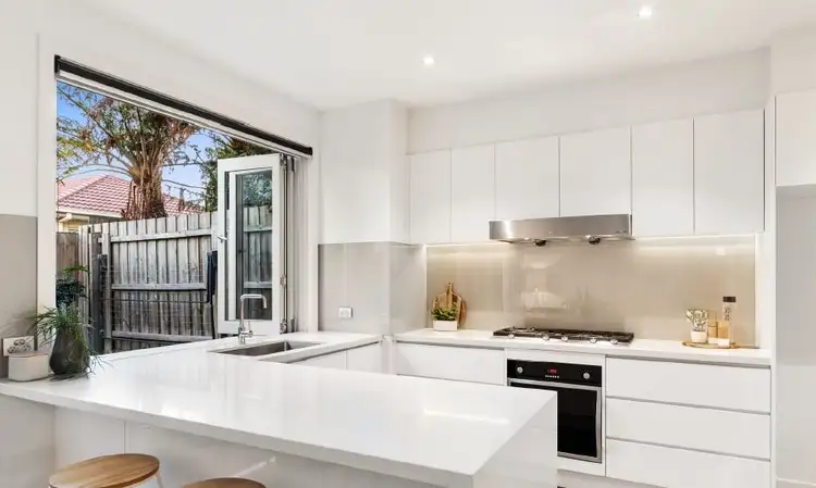Fourth view of Homely townhouse listing, 2/17 Taronga Court, Nunawading VIC 3131