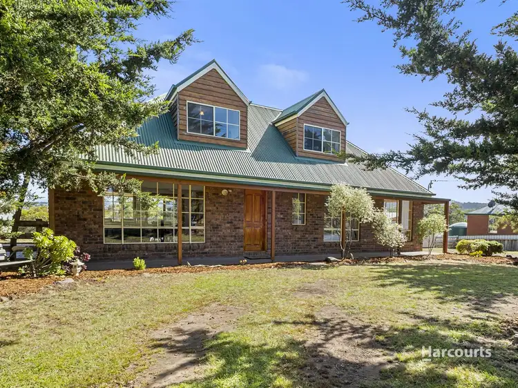7 Cootamundra Court