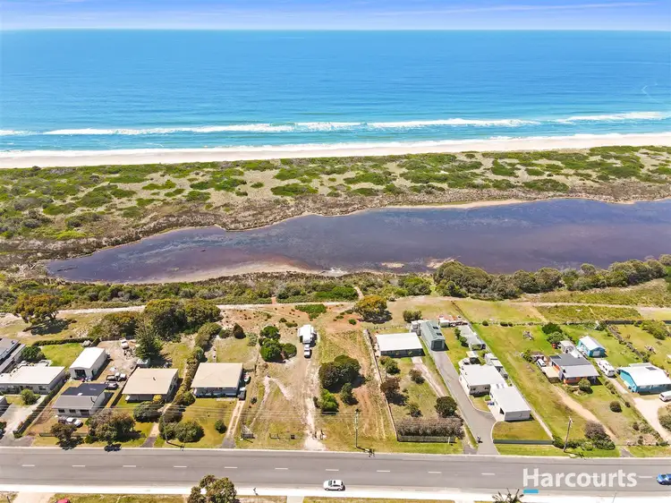 97 Scamander Avenue, Scamander TAS 7215