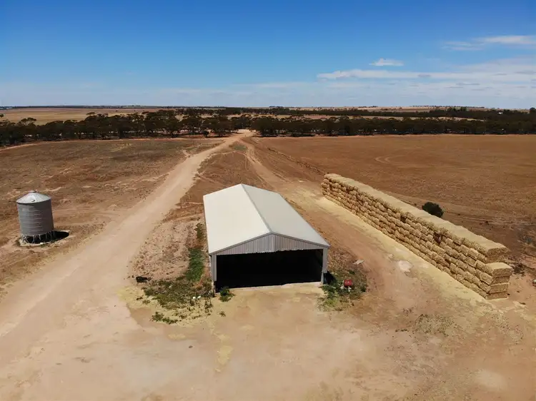 . North Five Chain Road, Murrayville VIC 3512
