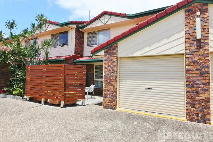 Main view of Homely townhouse listing, 2/20 Kangaroo Avenue, Bongaree QLD 4507