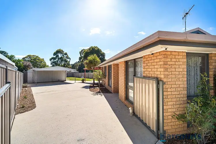 8 Phillip Street, Creswick VIC 3363