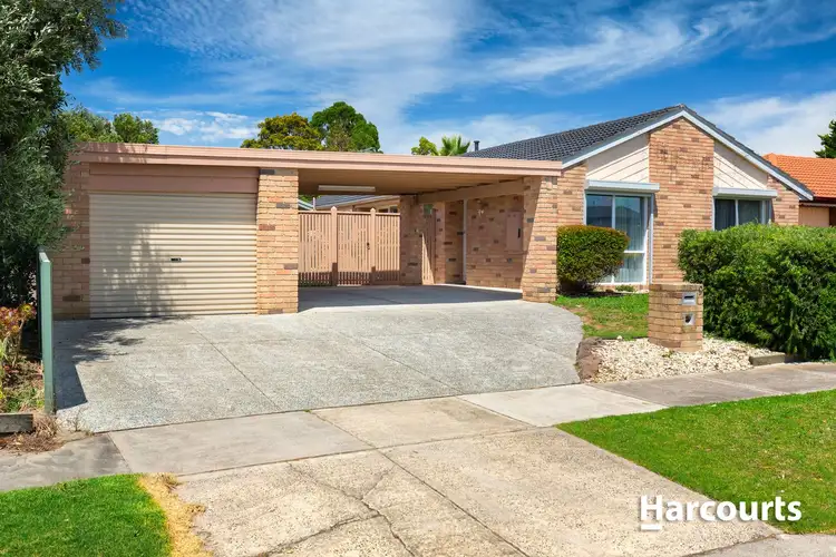 9 Marylyn Place, Cranbourne VIC 3977