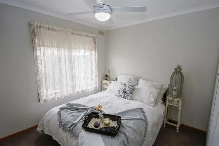 Sixth view of Homely unit listing, 2/17 O'Connor Street, Horsham VIC 3400