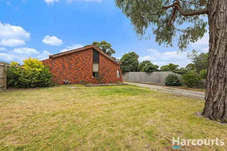 47 Railway Avenue, Bunyip VIC 3815