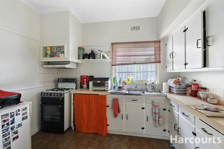 Sixth view of Homely house listing, 1 Rush Street, Warragul VIC 3820