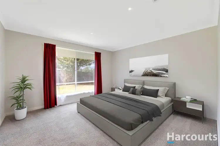 Fifth view of Homely house listing, 3 Kristan Court, Drouin VIC 3818
