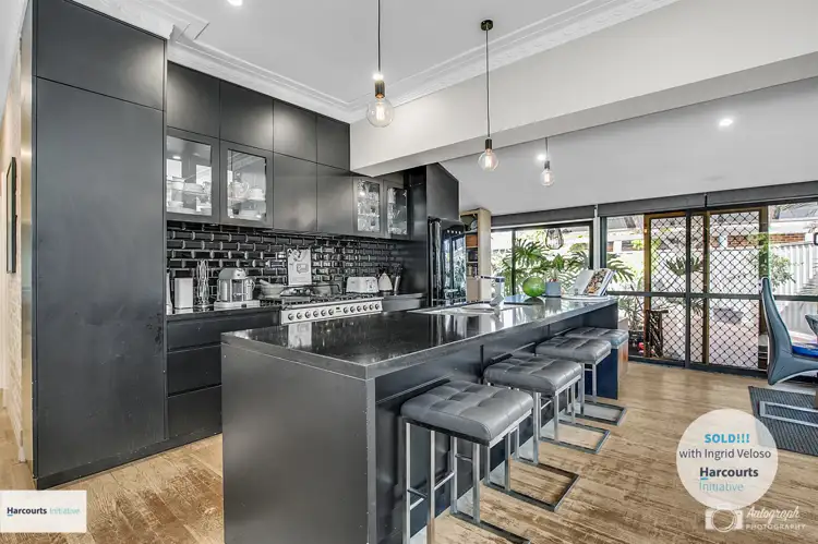 19 North Lake Road, Alfred Cove WA 6154