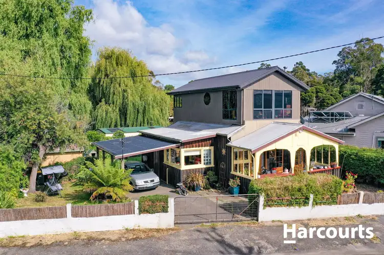 5 Beach Road, Gravelly Beach TAS 7276